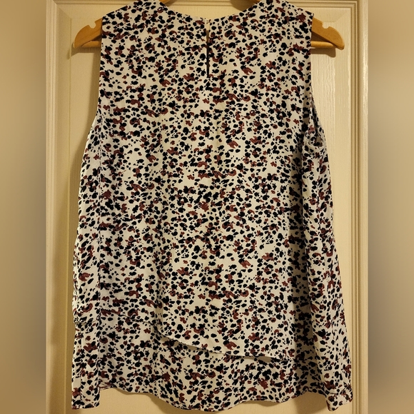 Reitmans sleeveless blouse Sz Medium - Picture 2 of 4